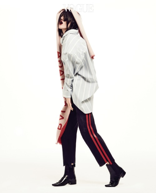 koreanmodel:Lee Hye Seung by Hong Jang Hyun for Vogue Korea Dec 2016