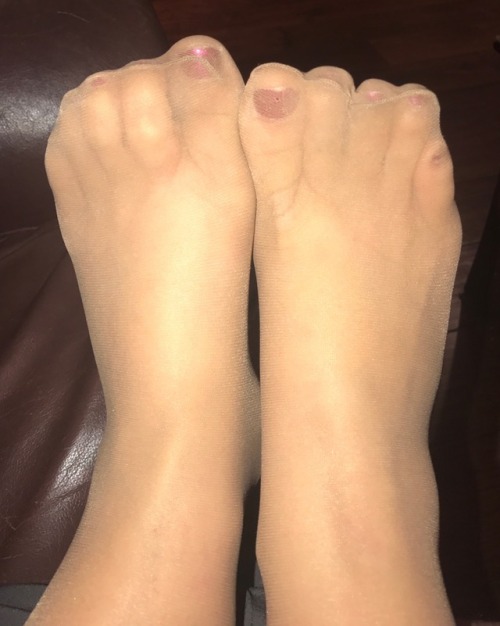 falcon69: Mexican Feet size 7 wide