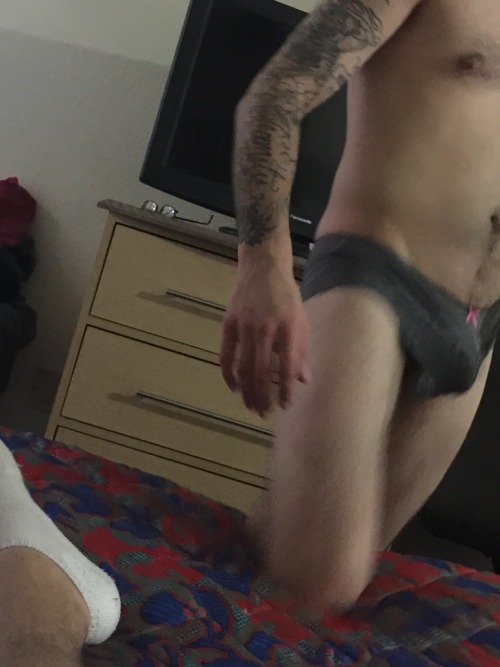 https://bendover1991.tumblr.com/post/107407716032