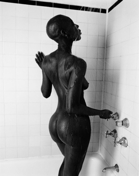 romantisme-pornographique:  George Holz, Kadijah in Shower, Contour Style, Self Assignment,