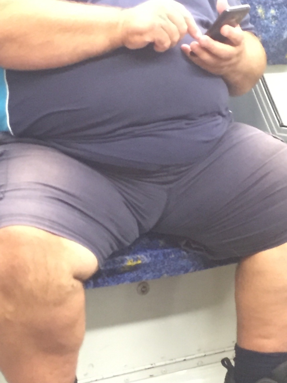 superchubfatpads:  Some hot chubs on the train this morning, tried to cruise but
