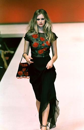 corporateslut:BLUMARINE SS98