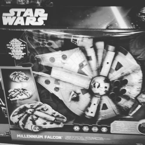 #millenniumfalcon #starwars #bnw #blackandwhite (presso Italia, Biella)