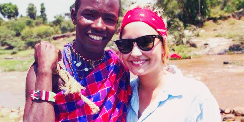 chahyungwon:  Demi in Kenya. 