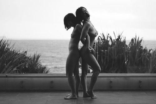 caciazoo:“ Siren”  Cacia Zoo and Jess Ta by Justin Fox