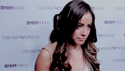 Get To Know Me Meme: [1/20] Favourite Celebrities Chloe Bennet