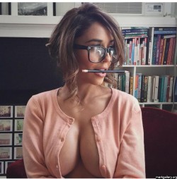 glasseschicks:  Sexy Sweater, Boobs and Glasses – She Has It All