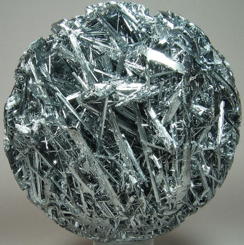 resonance-of-libra:mineralists:  Stunning Crystal Spheres!In order of appearance:Malachite and AzuriteCharoiteStibniteHerkimer DiamondCelestineHematiteLepidoliteOrbicular JasperSmoky QuartzChrysocolla, Malachite, Quartz and Hematite  Holyshitfuckballs
