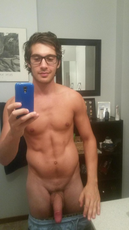stonerpride247:  letmetakeadicpic:  You know what to do ;) letmetakeadicpic@gmail.com  Follow my gay porn blog for more hot pictures and videos: http://stonerpride247.tumblr.com