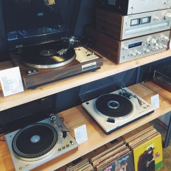 analogcollective:  A few of the options at the new Tustin location! Marantz 6100 table, Philips GA312 table, Kenwood KD5070 table, and the beast Pioneer SA8800 matched with a Sony STA3A tuner and Pioneer RG-1 Dynamic Processor #turntable #recordplayer