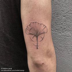 24 Gorgeous Ginkgo Leaf Tattoo Designs  TattooBloq