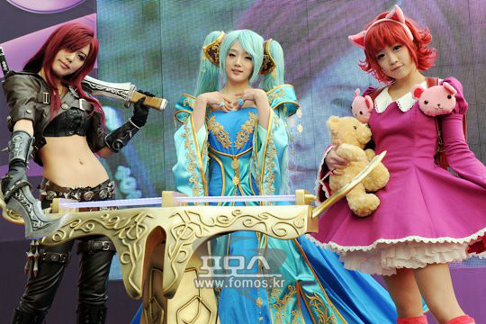 League of Legends - Sona Buvelle (Various) 1-5