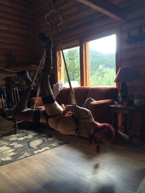 Porn Pics kinbaku-bondage:  monkeyfetish:  camdamage: