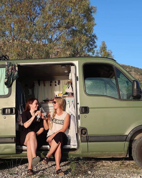 @swedishvanlifegirl #vangirls #vangirlsrule #vanlife #vanlifediaries #modernnomads #girlpower #vangr