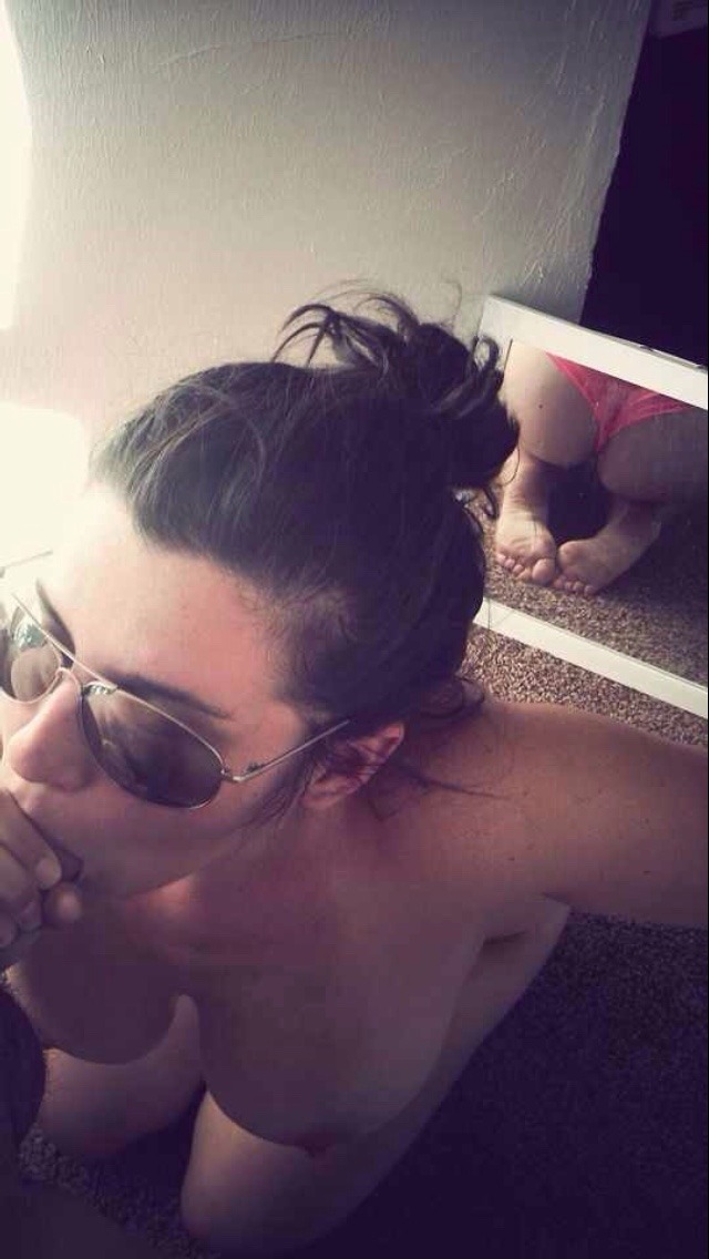 ifmommyonlyknew:  My mom calls those her “incest shades” lol