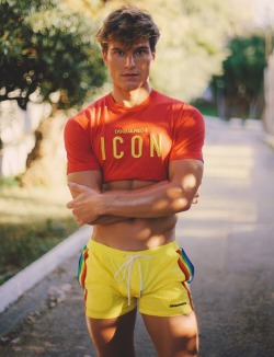 taur: Oliver Cheshire by Christian Oita for