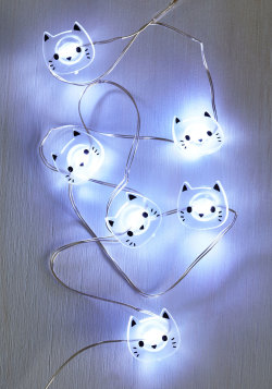 thelosersshoppingguide:  Kitty Cat String Lights 