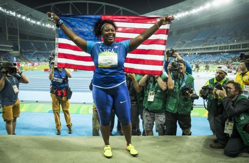 kickassfemaleathletes:Michelle Carter of the United States wins GOLD in the shot put competition. 