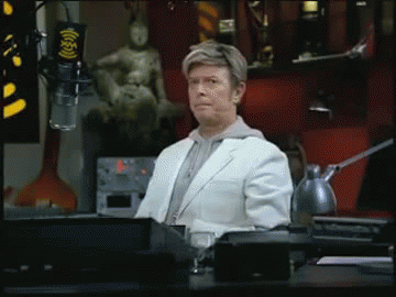 rubyvroom:  snoopdogg420:  david bowie thats so rud e  *choking sounds* 