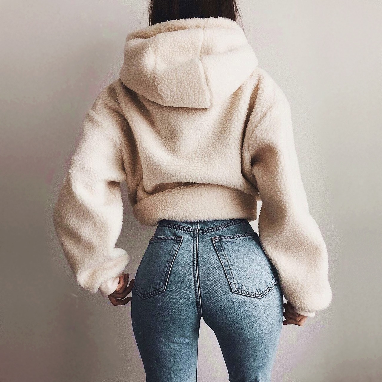 vogueistic:  Instagram: @defiendiGet this hoodie here  other blog (hunqrey) / uploads