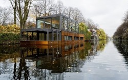 discothing:  bota house 