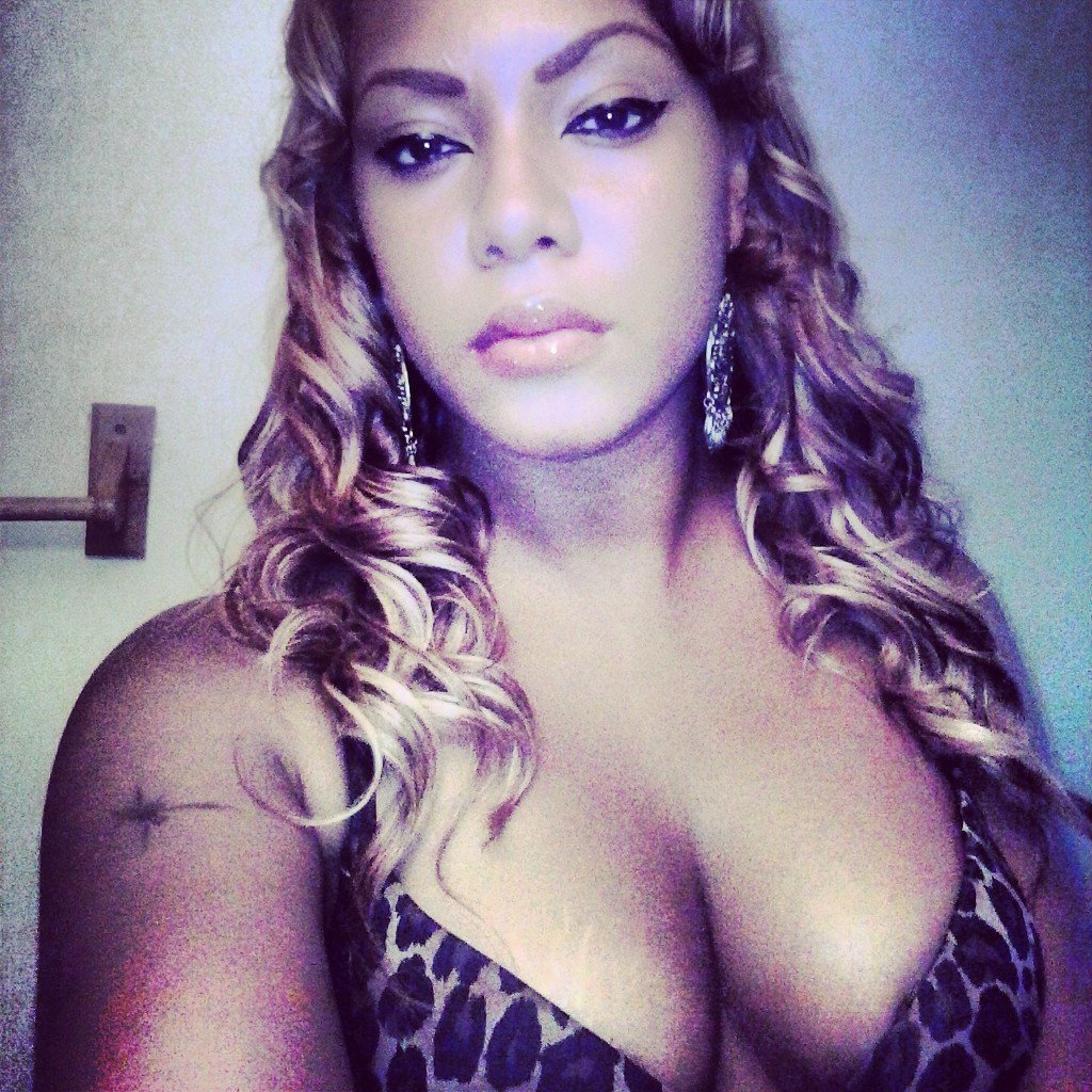 jazziedad:  Brazillian Mamita 💚 💜 💚 