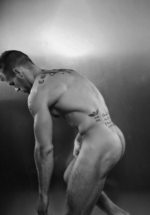 SEXY ❉ ARTY ❉ MANLY ❉ HOT
