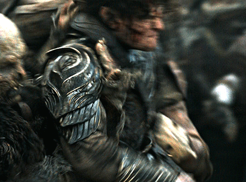 ROBERT ARAMAYO As ELROND PEREDHEL In The Lord Of The Rings: The Rings Of Power — S2E8: Shadow And Light