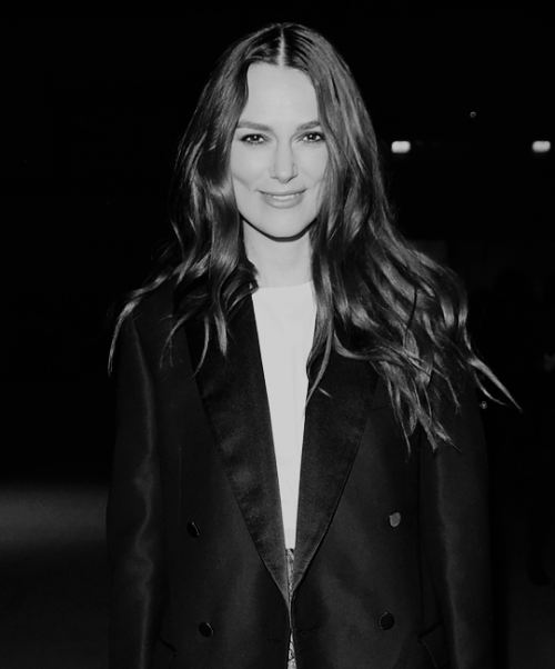 knightleyfans:   Keira Knightley at the Burberry February  2018 show during London Fashion Week at Dimco Buildings on February 17,  2018 in London, England.  