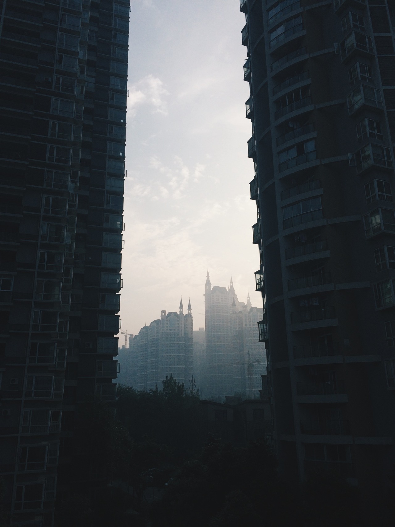 danielodowd:  http://trai25.vsco.co/