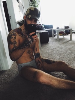 dannnysauruswrecks:Dream man. 