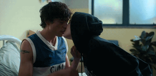 They Are The Absolute DEFENITION Of Bi Panic Like OMG AJDJDBNSJAGDBSH