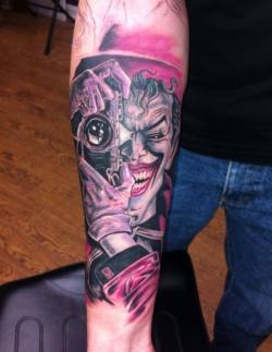 fuckyeahtattoos:  Joker, from the landmark