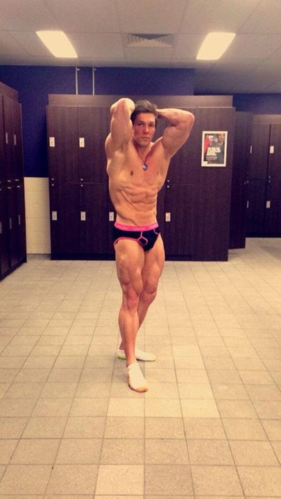 magnumcostasouza:  Aaron Curtis 