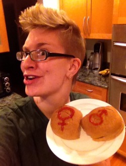 rosejanenoble:  You want some… GENDER ROLLS