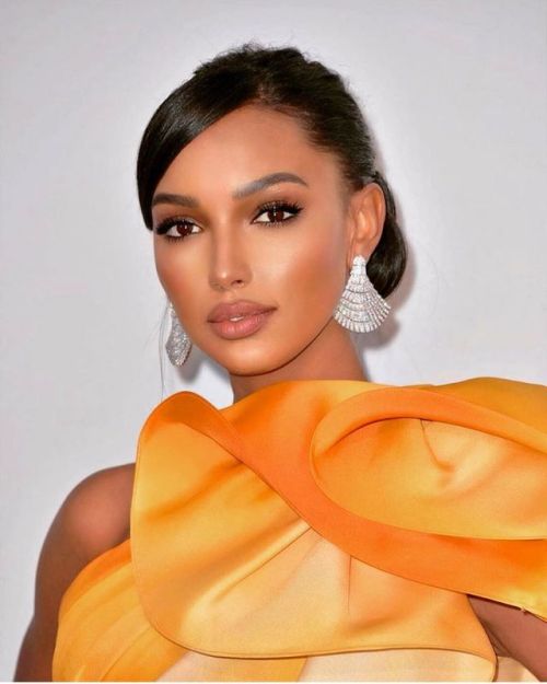 securelyinsecure: Jasmine Tookes at the 2019 amfAR Cannes Gala