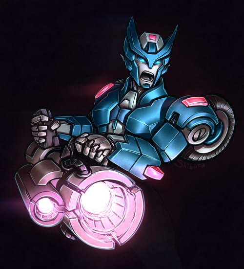 shibara:  Here’s the colored version of the Chromia I did a while ago. I’m really fond of this dude >___< I hope the comics keep being good to her. Also, bonus track:  Because there was the tiniest hint of Chromia/Ironhide and I’m clinging
