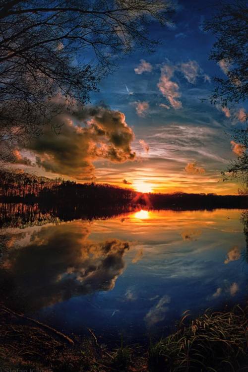 itlldoagain:   “Every word has consequences. Every silence, too.”Jean-Paul Sartre