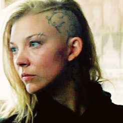 anneboleyns:  Highlights of the new “Mockingjay” trailer 