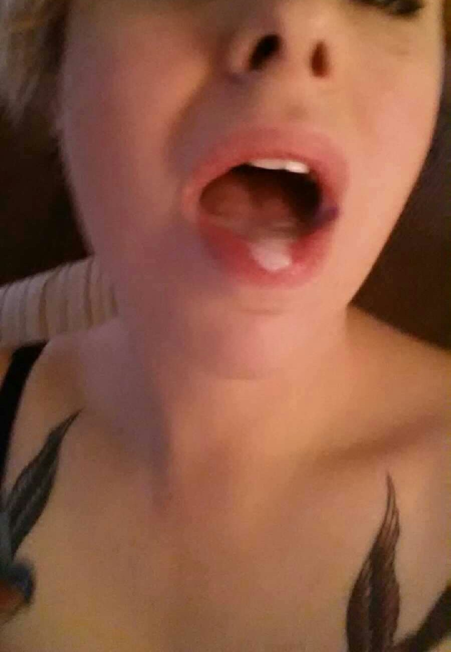 cumselfie:  My wife wanted to share some of her selfies.