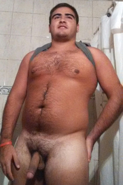 bearcolors:  New Photos of hot beefy hairy men posted daily - - follow me: http://bearcolors.tumblr.com 