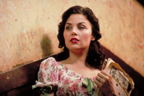 Sherilyn Fenn in “Of Mice and Men”