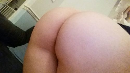 Sex thick-ass-thick-thighs:  Another submission. pictures