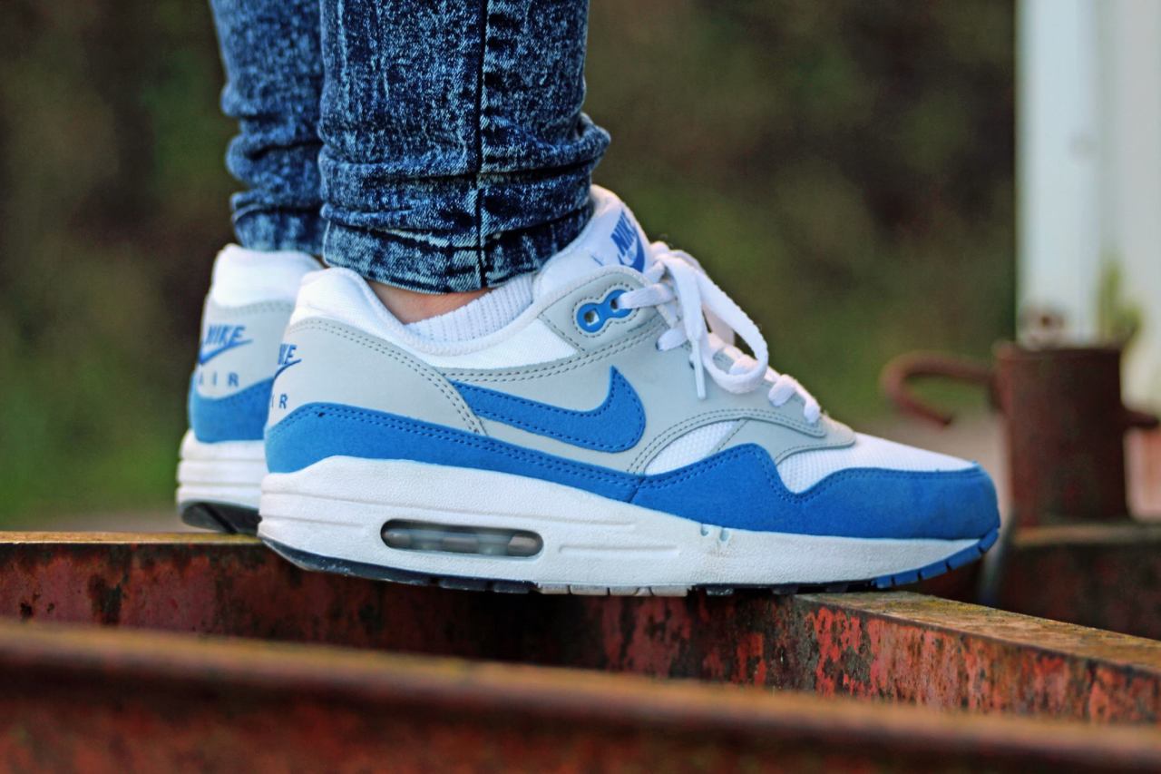 nike air max 1 varsity blue