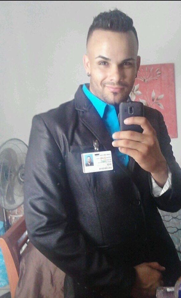 boricuasdesnudos:  Gio Mayaguez 27