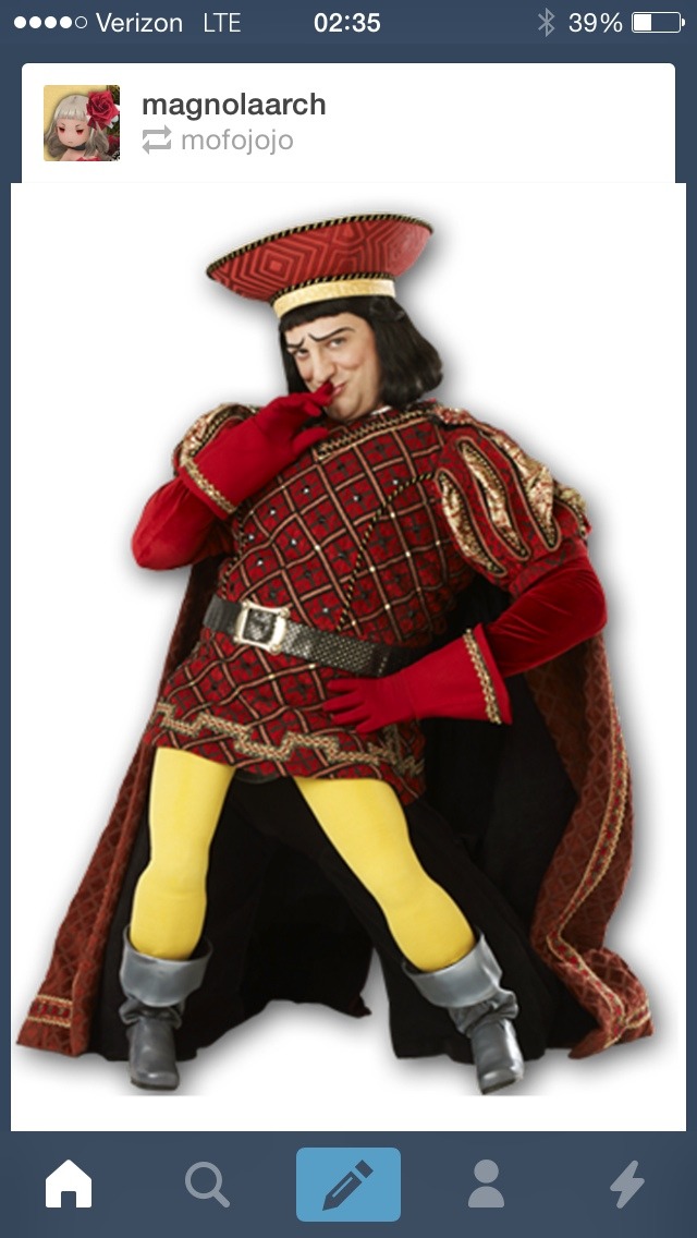 mikleos:
“ my mobile has been stuck on this image for literal hours. nothing else will load. i refresh and lord farquaad only gives me this cheeky grin. i scroll down and all i see is darkness. there is no escape
”