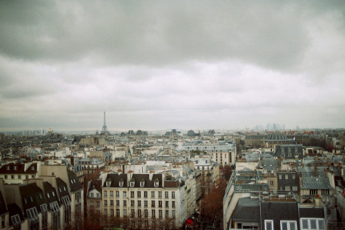 villere:  Paris by Hedda Selder 