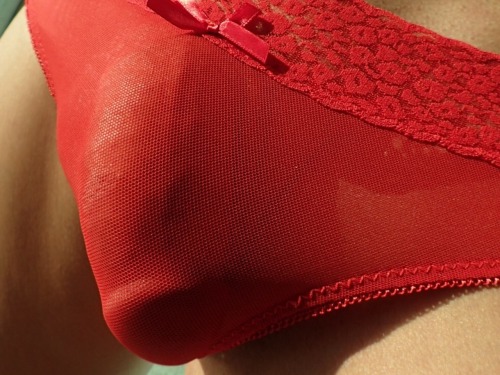 penisinpanties:  Panty detail. pantyexpose