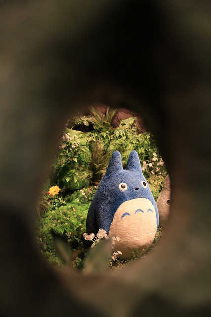 fuckyeahjapanandkorea:   (by Jnhuh)  You know what’s more magical than a Studio