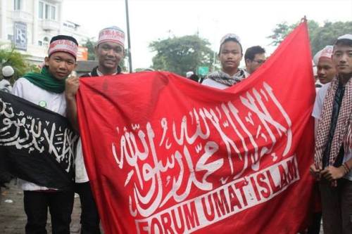 A growing number of students in Indonesia hold Islamist views. Specifically, 24% of college students